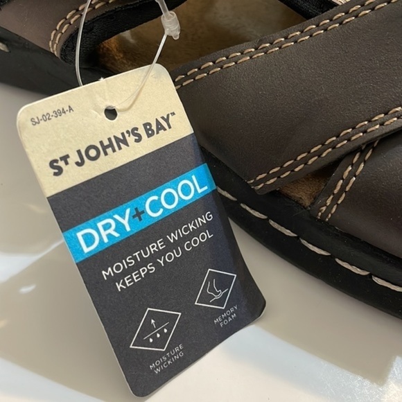 St. John's Bay Mens Felix Strap Sandals NEW Mens brown shoes Memory Foam Sz 12M - Picture 3 of 10